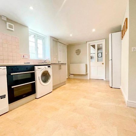 Cheltenham Central Apartment, Parking, Close bars&Restaurants Exterior foto